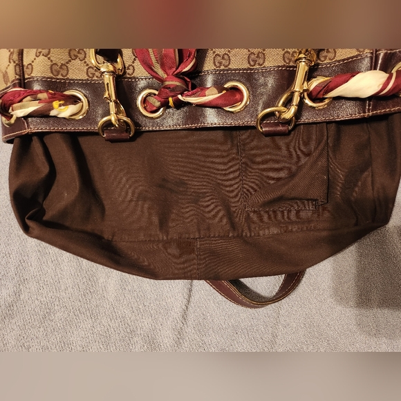 COPY - AUTHENTIC GUCCI MONOGRAM POSITANO TOTE - Picture 9 of 13